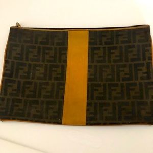 Fendi classic  slim Large Clutch  bag